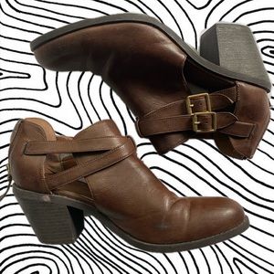 Trendy Madden Girl Brown Cut-Out Booties – Perfect for Every Outfit!